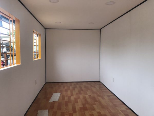 Container văn phòng 20 feet cơ bản có toilet - Ảnh 4